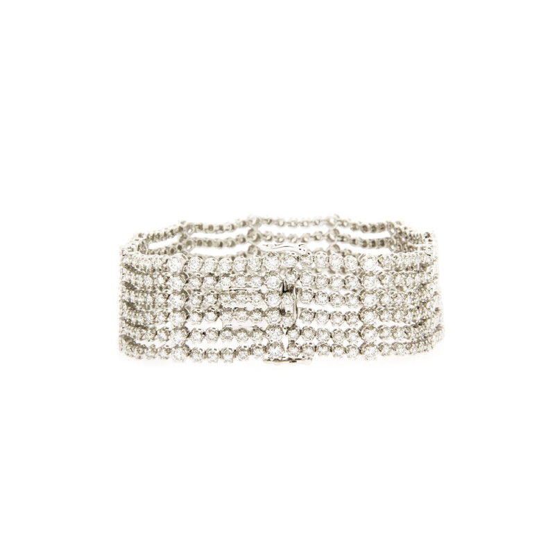 Alluring White Diamond Heirloom Quality Bracelet